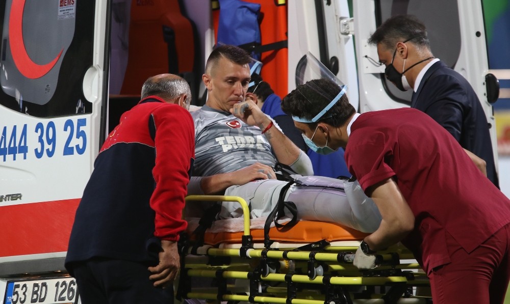 Kayserispor’dan Muslera’ya geçmiş olsun mesajı 