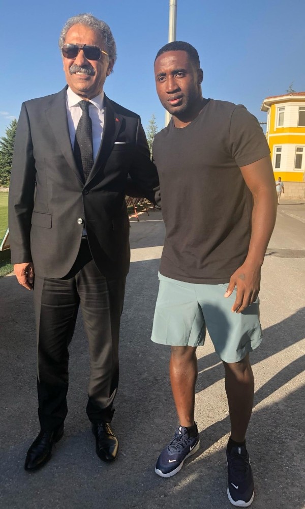 Kayserispor’un yeni transferi Dja Djedje: 
