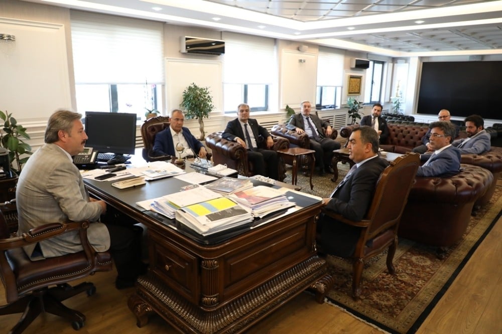 KAYSO heyeti Melikgazi Belediyesi’nde 