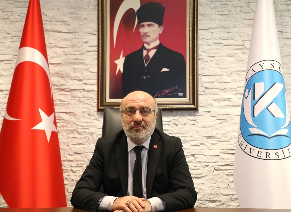 KAYÜ Rektörü Karamustafa’dan Ramazan Bayramı mesajı 