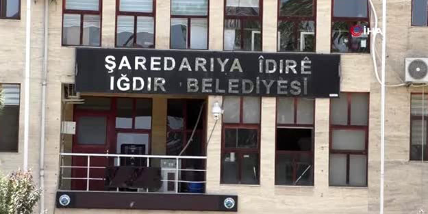 Kayyım atanan belediyeye rüşvet operasyonu: Çok sayıda gözaltı var