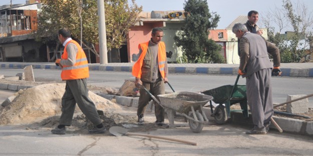 Kayyım atanan Şırnak Belediyesi çalışmalara başladı