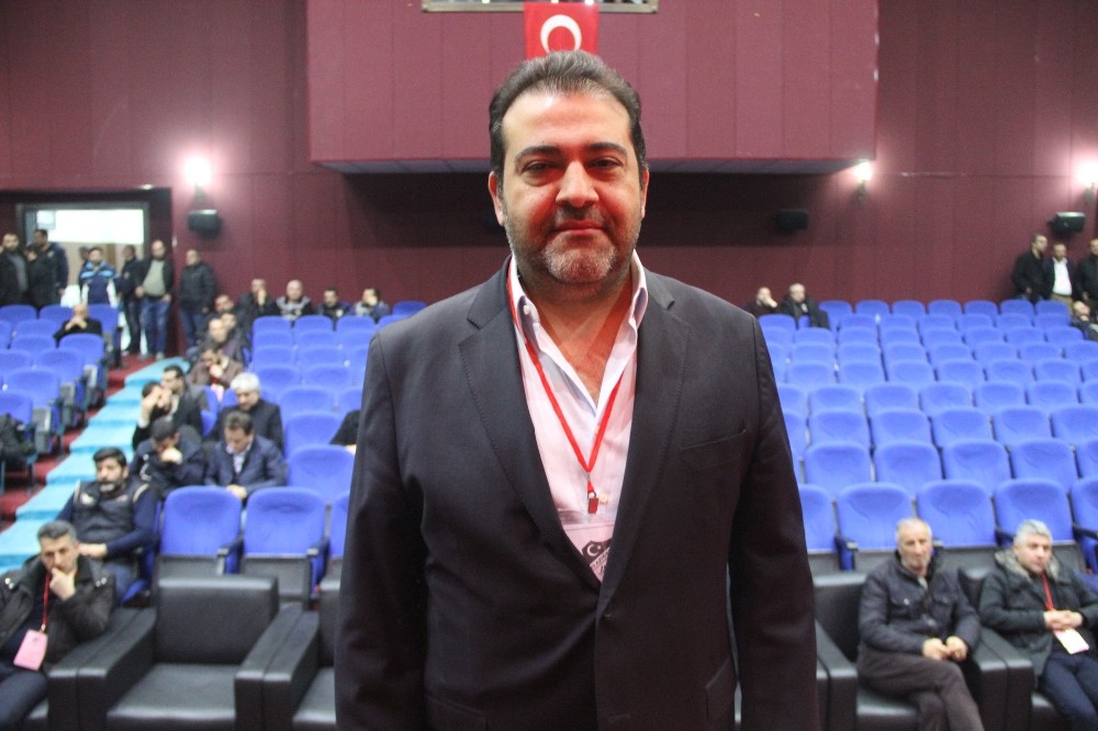 Kayyumdaki Elazığspor’da başkan Selçuk Öztürk oldu 