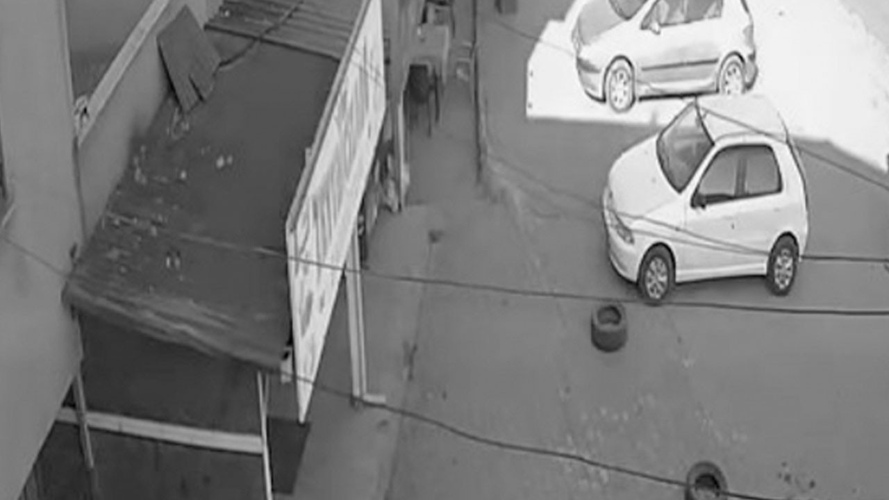 Kaza anı kamerada! Ortalık savaş alanına döndü