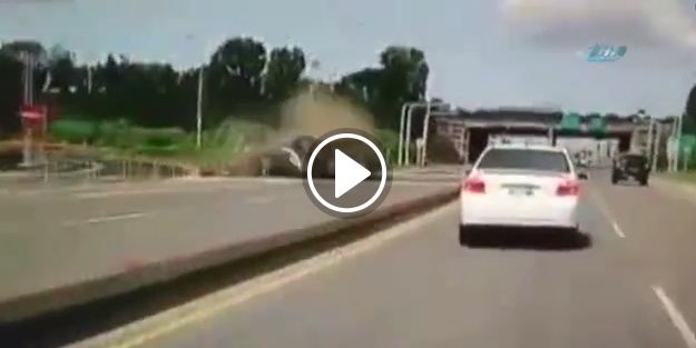 Kaza geliyorum demez...