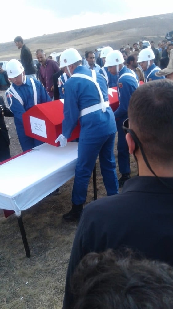 Kazada hayatını kaybeden Uzman Çavuş toprağa verildi 
