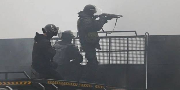 Kazakistan alev alev! 