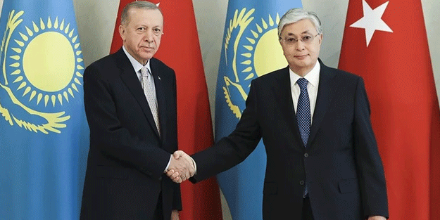 Tokayev, Erdoğan'ı kutladı