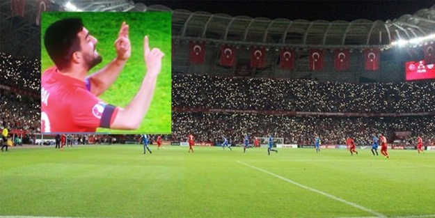 Kazakistan gol atınca Arda Turan