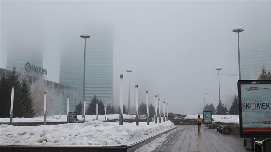 Kazakistan'da Kovid-19 nedeniyle karantina uygulaması başladı