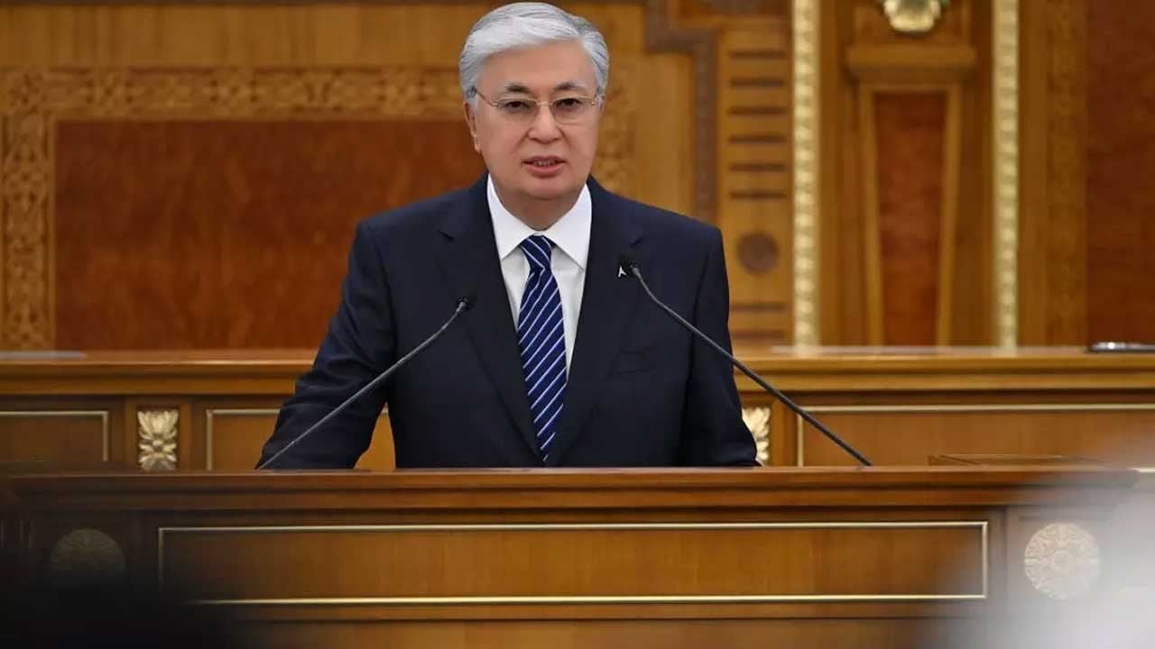 Kazakistan'da LGBT Propagandasına yasak resmen yürürlükte