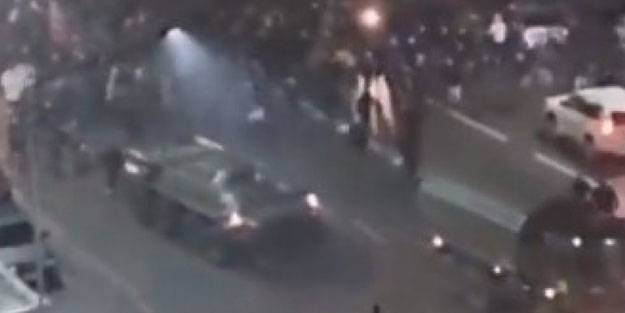 Kazakistan'da mühimmat depoları yağmalandı