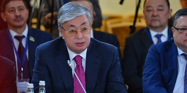 Kazakistan'ın yeni cumhurbaşkanı yemin etti