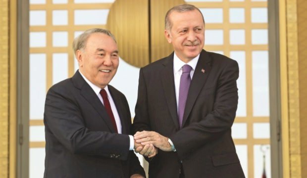 Kazakistan’la beş anlaşma birden imzalandı