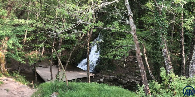 Kazdağları doğal güzelliğiyle öne çıkıyor