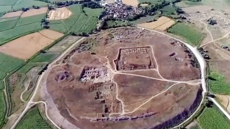  Kazı başkanı Kültepe’de doğayla iç içe