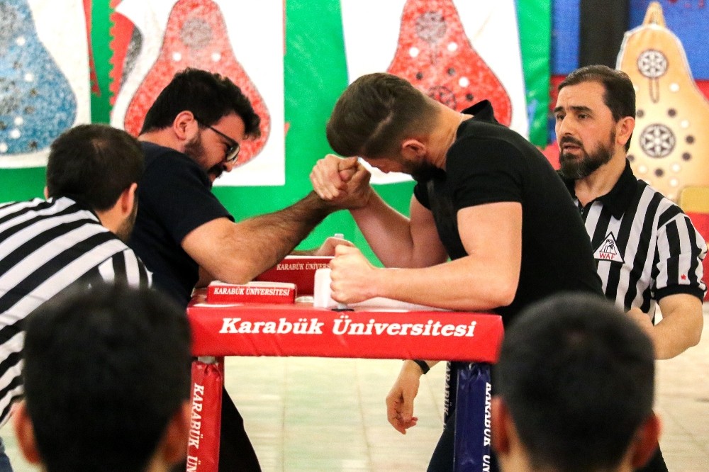 KBÜ’de 25 sporcu şampiyon olmak için yarıştı 