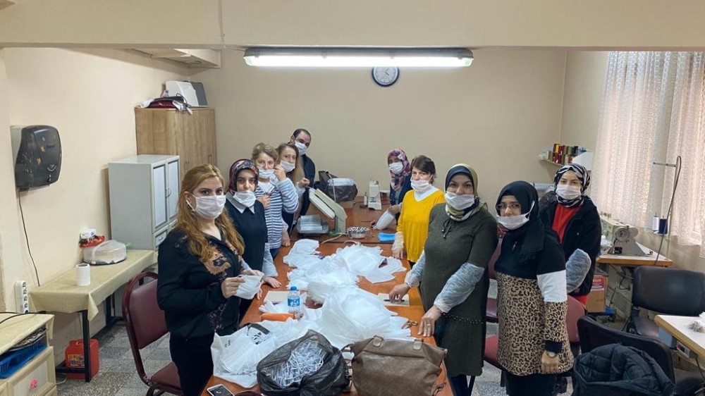 Kdz. Ereğli HEM maske ve tulum üretiyor 
