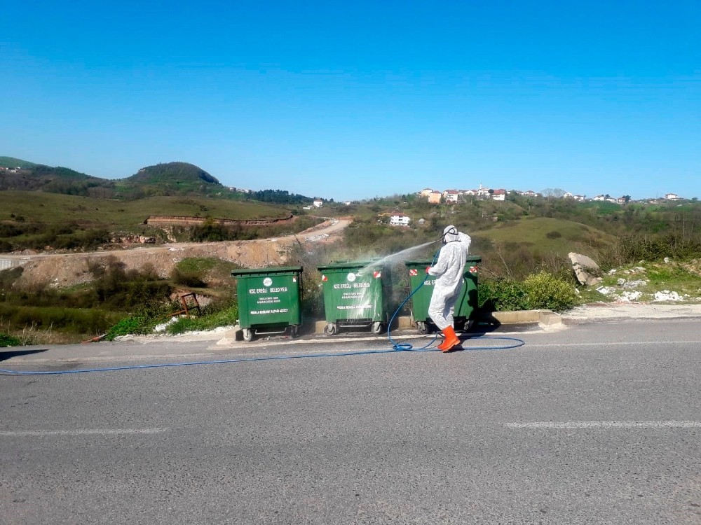 Kdz. Ereğli’de sokak ve caddeler köpüklü su ile yıkanıyor 