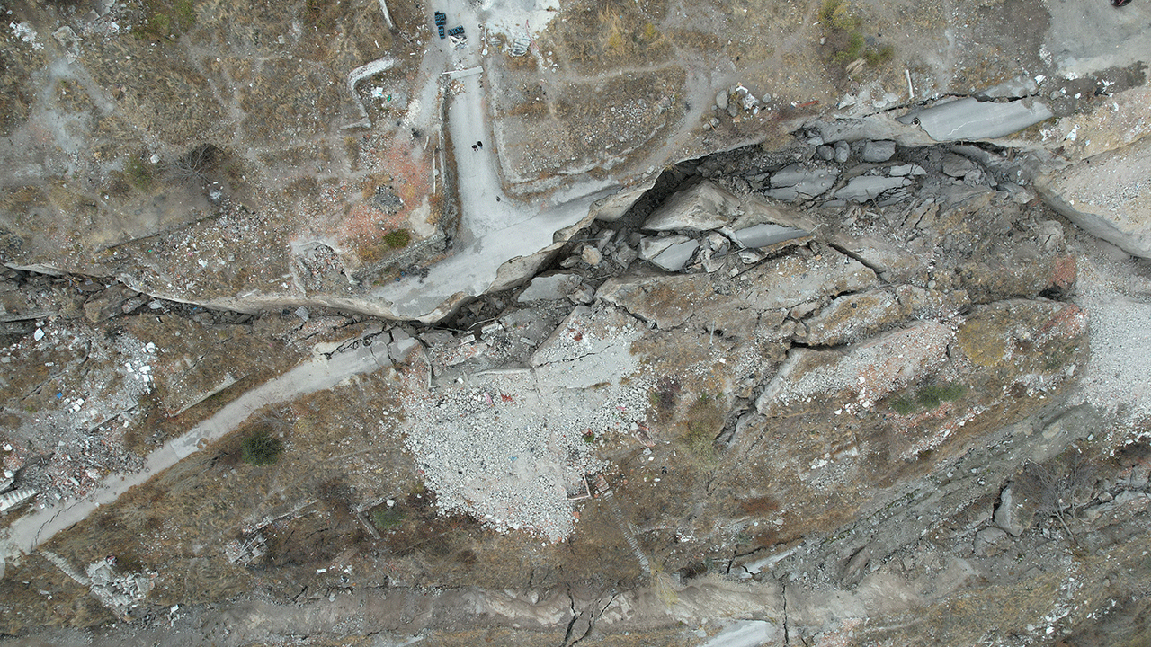 Keçiören'de heyelan paniği! Önlemler yetersiz kaldı, can kaybı yaşandı!