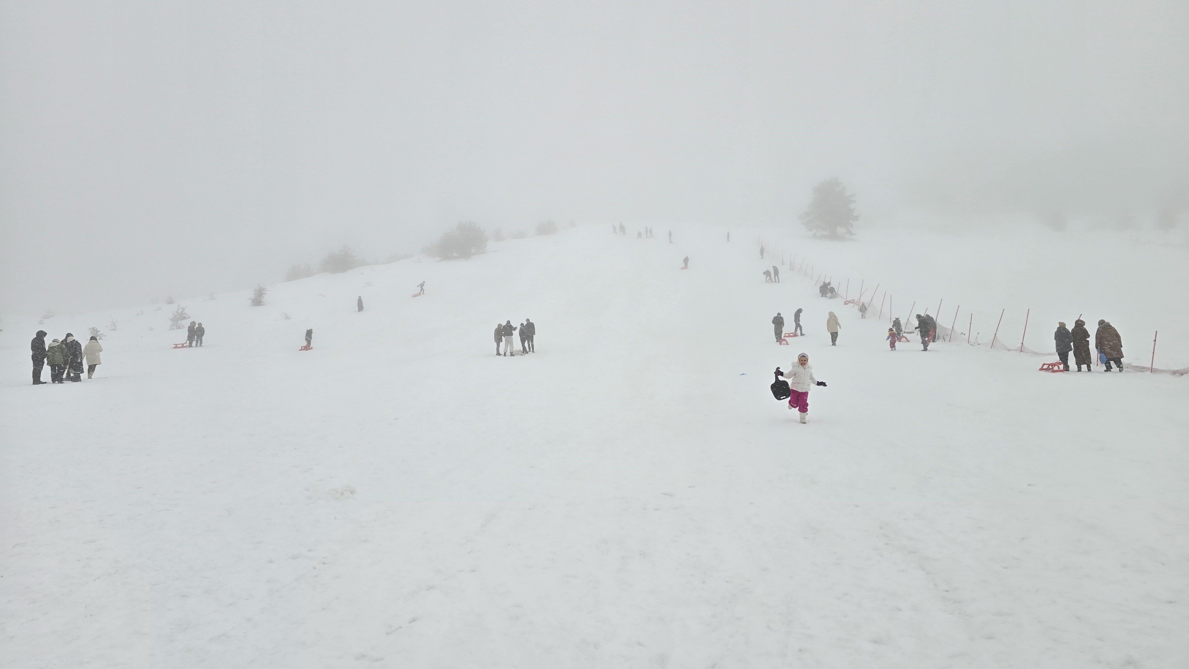 Keltepe Kayak Merkezi’nde kar kalınlığı 2 metreye ulaştı