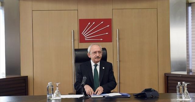 Kemal Kılıçdaroğlu açığa alınan öğretmenlere sahip çıktı
