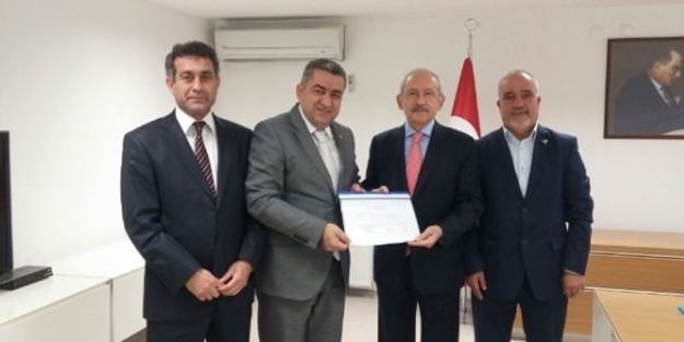 Kılıçdaroğlu mazbatasını aldı