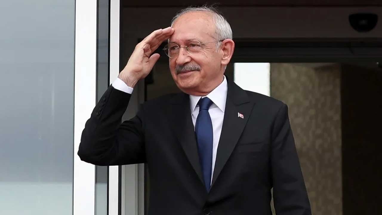 Kılıçdaroğlu’na sürpriz ziyaret! Kendisini yeniden genel başkan yapan sürecin mimarı