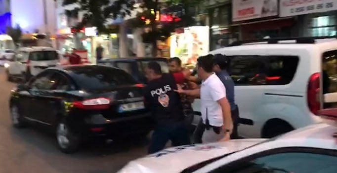 Kemal Kılıçdaroğlu'na yumurta atan kişi adli kontrolle serbest