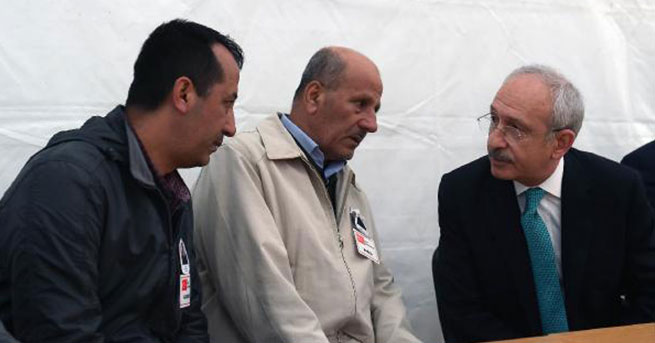 Kemal Kılıçdaroğlu'ndan şehidin ailesine taziye ziyareti