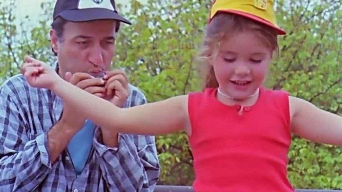 Kemal Sunal ile Garip filminde yer almıştı! Sunal'ın minik arkadaşı Fatoş'un son hali herkesi şaşırttı