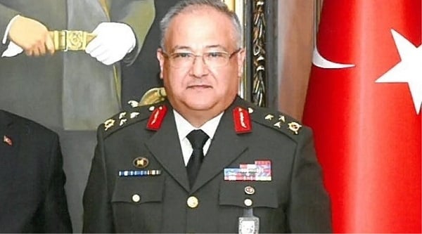 Kemal Yeni kimdir?