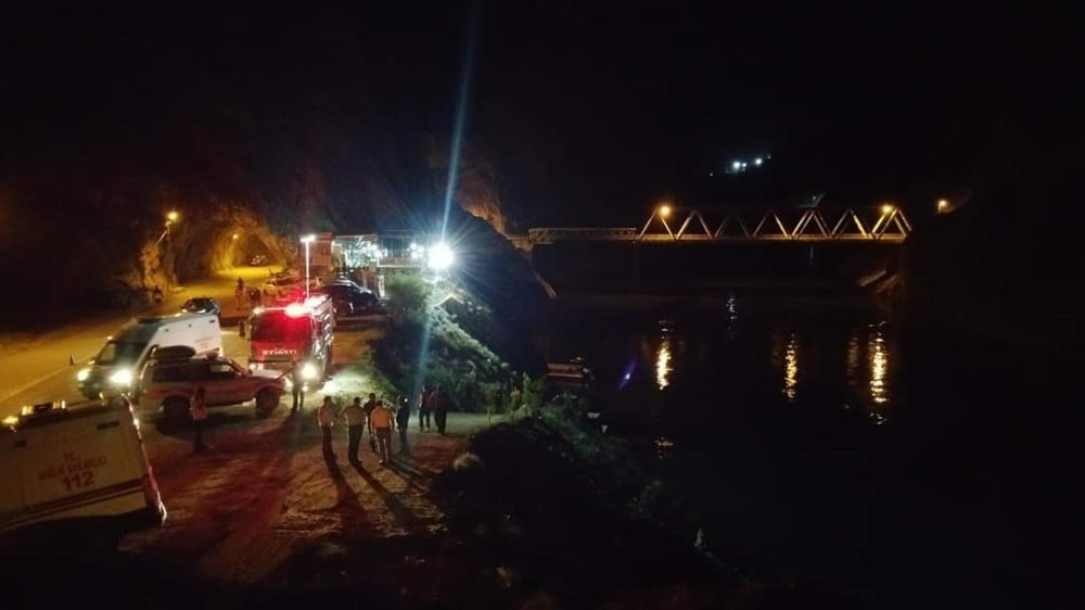 Kemaliye’de kazada hayatlarını kaybedenlerin kimlikler belirlendi 