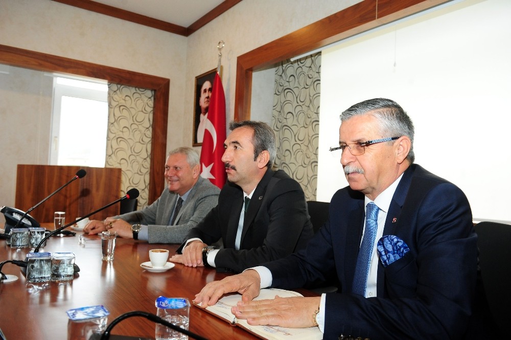 Kemer Yörük Şenliği Festivale dönüşüyor 