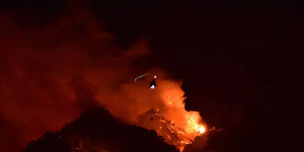 Kemer'de gece görüşlü helikopterler devrede