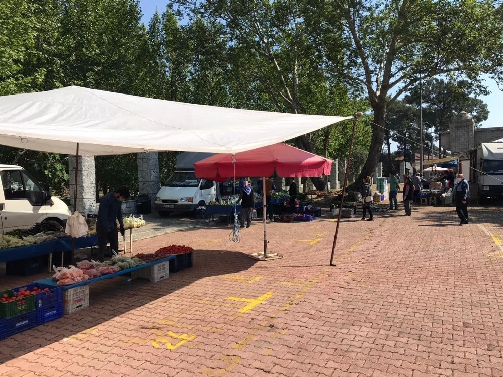 Kemer’de pazarlarda denetim devam ediyor 