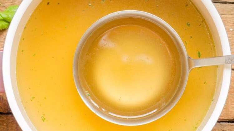 Kemik suyu çorbasının yeni bir faydası ortaya çıktı!