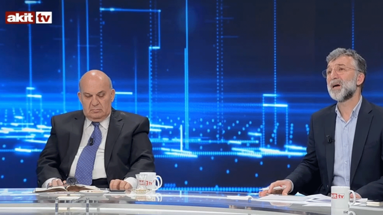 Kenan Alpay taşı gediğine koydu! Disiplinsiz cuntacı teğmenlere ayar üstüne ayar