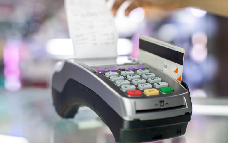 Kendi başına limit artırma devri bitti: Artık banka onayı ve gelir şart!