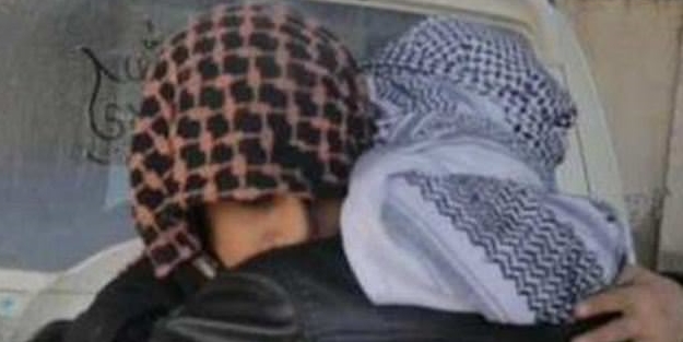 Kendi elleriyle oğlunu canlı bomba yaptı!