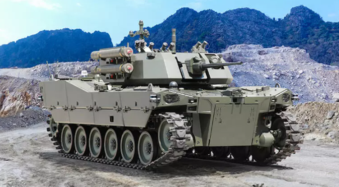 Kendi kararını kendi verebiliyor! İnsansız kara aracı Alpar görücüye çıktı