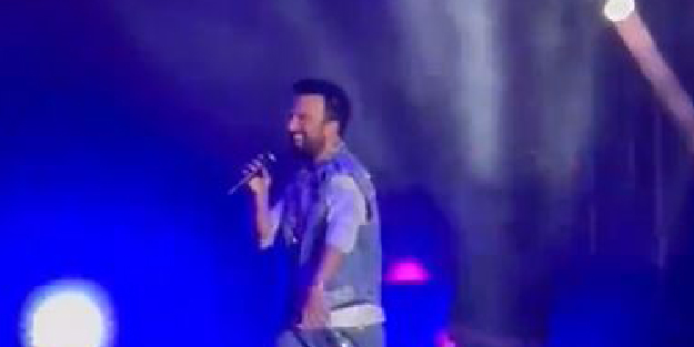 Kendi kendine bakın ne yapıyor! Tarkan'ın fena madara olduğu anlar