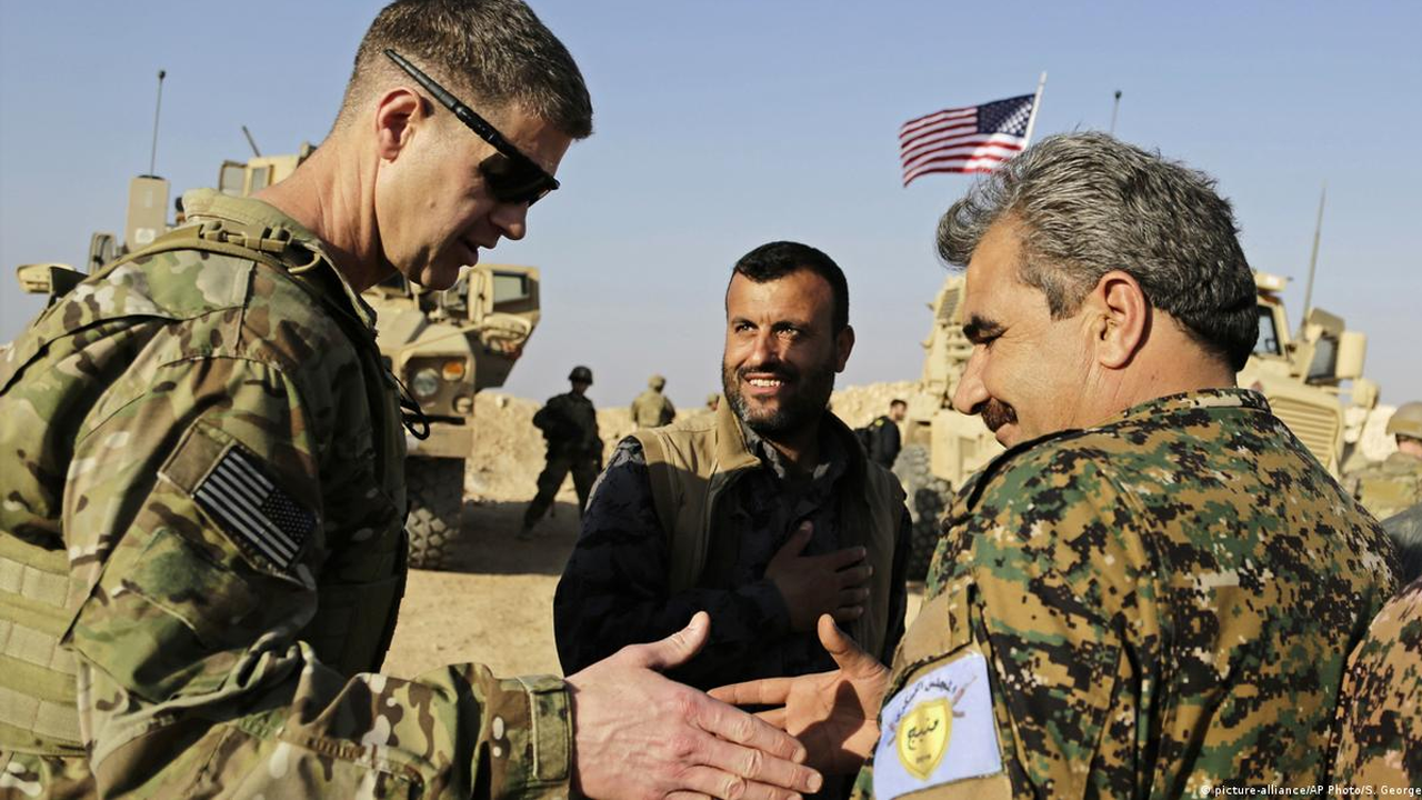 "Kendi Kızılderilisini sevmeyen ABD, 10 bin kilometre öteden gelip biz Kürtleri niye sevsin?"