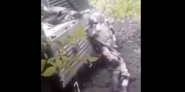 Kendi ölülerine bile saygıları yok! Ermeni cephe hattından kan donduran görüntü