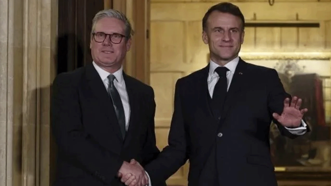 Kendileri yazıp kendileri oynuyor! Peki bundan Putin'in haberi var mı?