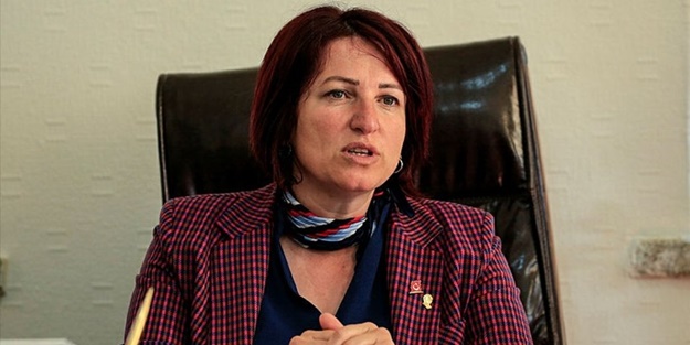 Kendine çift maaş bağlayan CHP'li başkandan zoraki bağış