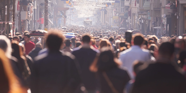 Kendini bilmeyen toplum!