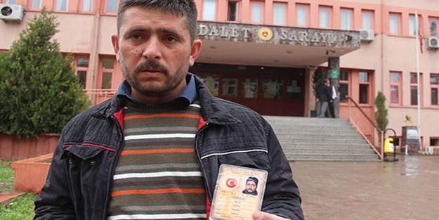 Kendisine 'erkek nüfus cüzdanı' almaya çalışıyor!