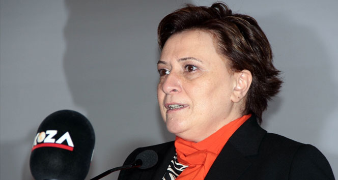 ‘Kendisine tavsiyemiz millet önünde özür dilemesidir’
