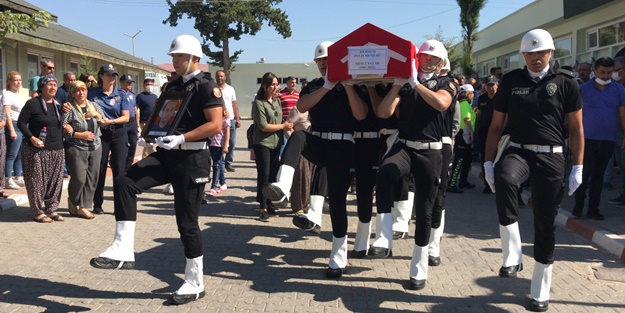 Kene ısırması sonucu yaşamını yitiren polisin cenazesi defnedildi